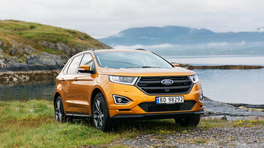  Ford Edge Sport 2016 года  (WW) (фото 27 из 33)